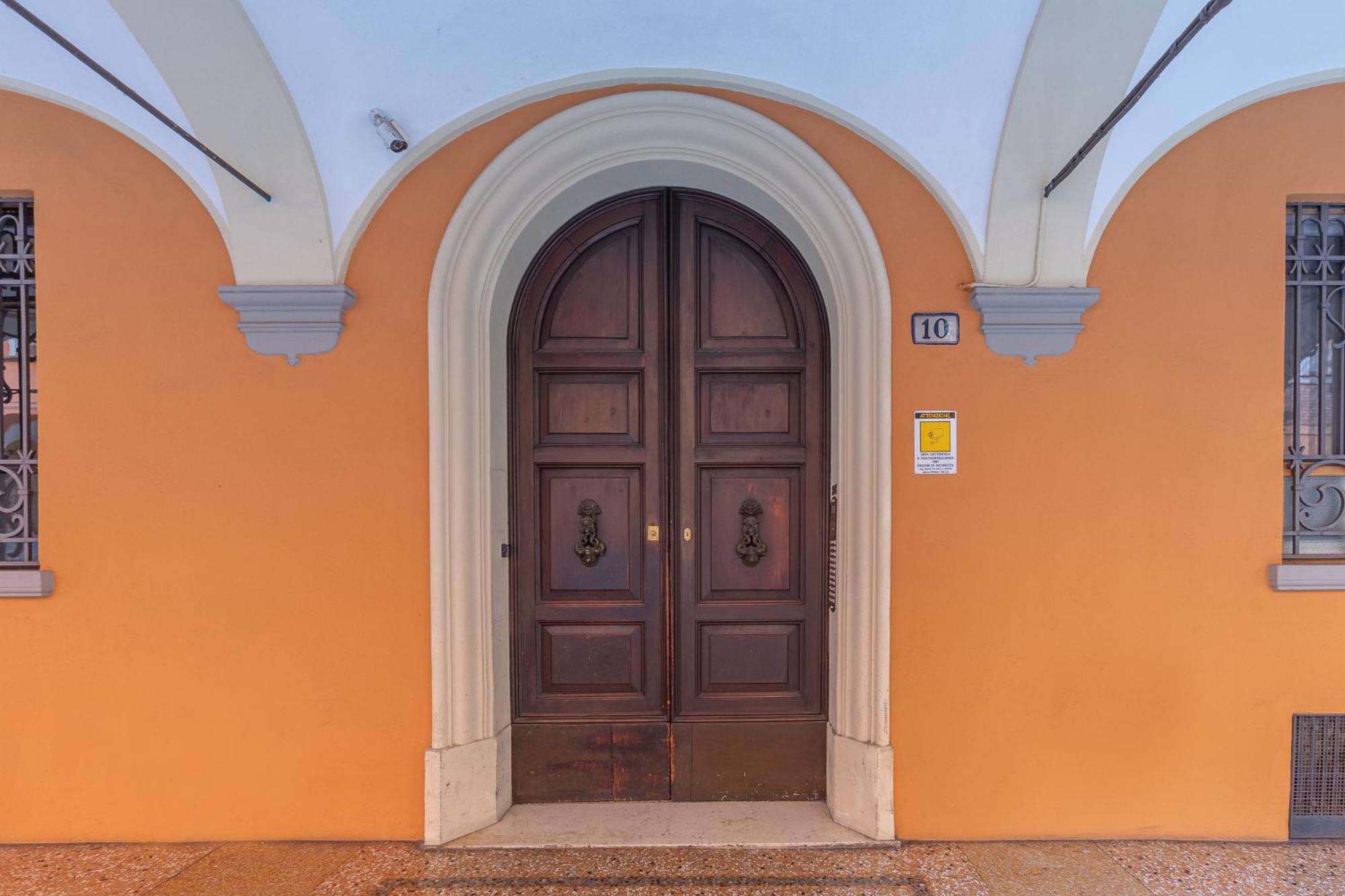 Bolo Stay Central Apartment ボローニャ エクステリア 写真